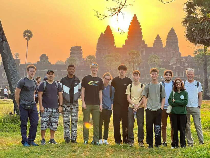 Siem Reap: Angkor Wat 2-Day Tour with Sunrise and Sunset - Ta Prohm brings the jungle atmosphere