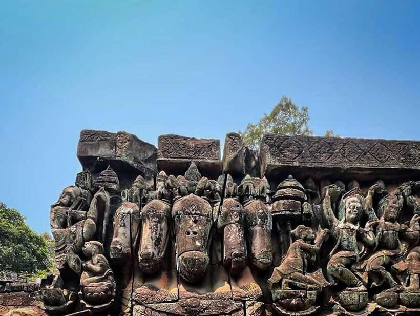Siem Reap: Angkor Wat 2-Day Tour with Sunrise and Sunset - East Mebon and Pre Rup show another side of Angkor