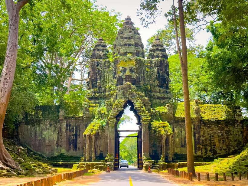 Siem Reap: Angkor Wat, Bayon & Ta Prohm Guided Tour - Key points to know before booking