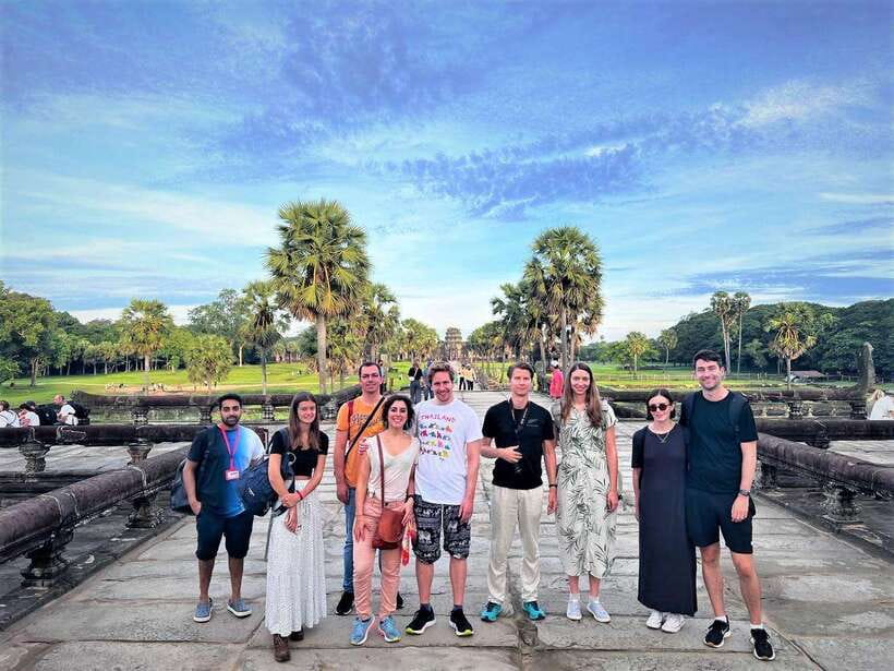 Siem Reap: Angkor Wat, Bayon & Ta Prohm Guided Tour - Angkor Wat, two hours among galleries and carvings