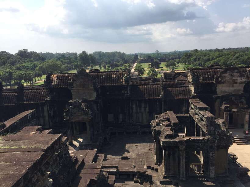 Siem Reap: Angkor Wat Half-Day Trip with Local Guide - The real cost: $100 plus admission