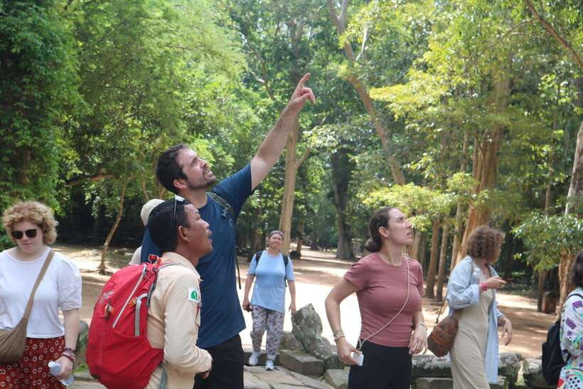 Siem Reap: Angkor Wat with German or English Guided Tour - Ta Prohm: the jungle temple