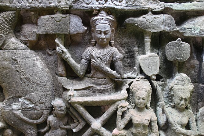 Siem Reap: Bike the Angkor Temples - Full-Day 30km Tour - Riding through Angkor Thom to Bayon