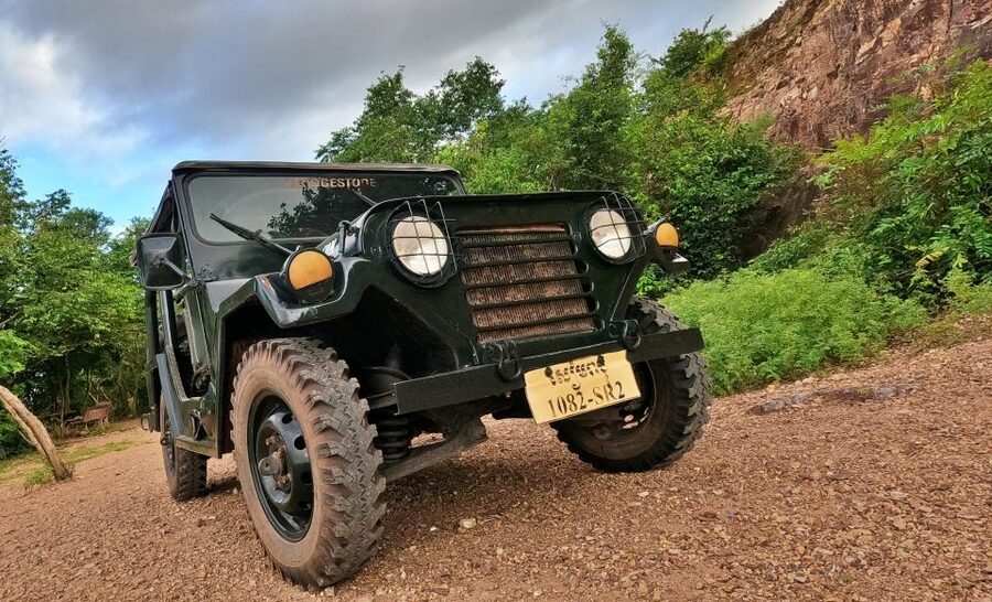 Siem Reap - Discover Angkor Wat by Jeep - Why the vintage Jeep changes the day