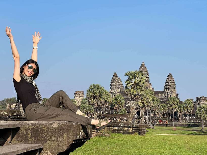 Siem Reap: Full Day Angkor Wat Temple Experience with Sunset - Entering Angkor Thom through the South Gate