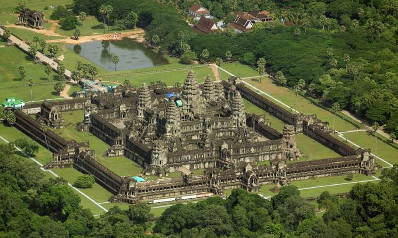 Siem Reap: Private Tour of Angkor Complex - Afternoon at Angkor Wat
