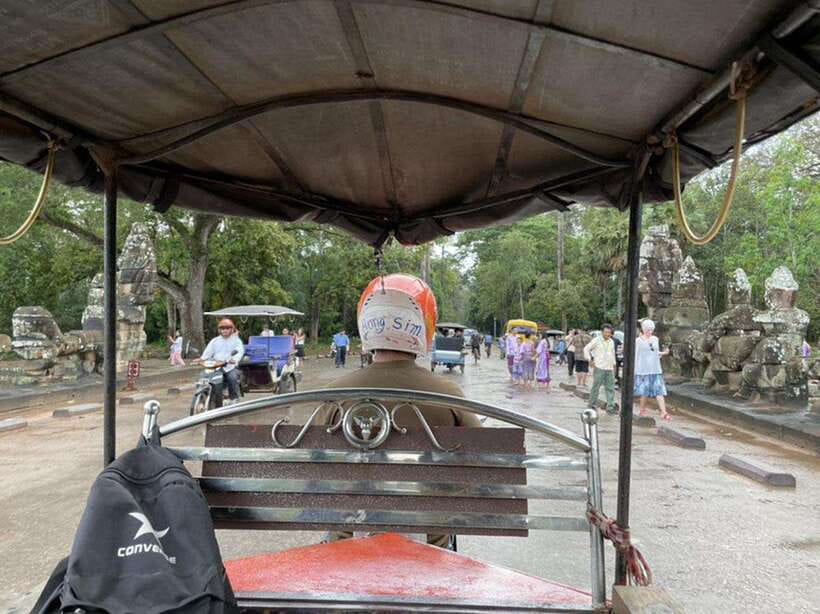 Siem Reap : Private Tuk-Tuk Tour of the Magnificent Temples. - Angkor Wat, the day’s grand opening