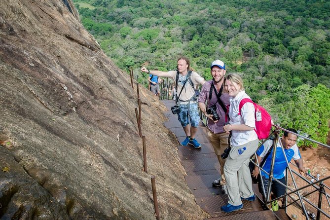 Sigiriya Rock and Dambulla Cave All Inclusive Private Day Trip - Dambulla’s five caves and painted ceilings