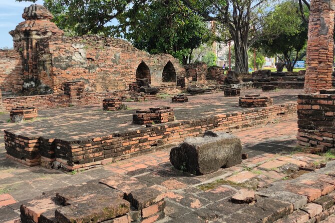 Small Group Tour to Ayutthaya Temples from Bangkok with Lunch - Wat Phra Sri Sanphet, the royal temple