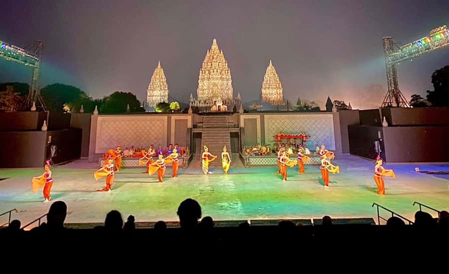 Sunset at Prambanan & Ramayana Ballet (Ticket Guaranteed) - Prambanan at sunset: what you actually see