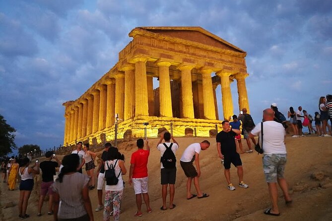 Sunset Tour of the Valley of the Temples - The Temple of Concordia is the visual centerpiece