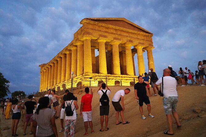 Sunset visit Valley of the Temples Agrigento - Group size, walking, and timing