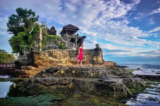 Tanah Lot Temple, Waterfall & Ubud Tour (Private & All-Inclusive) - Tirta Empul and Bali’s holy spring