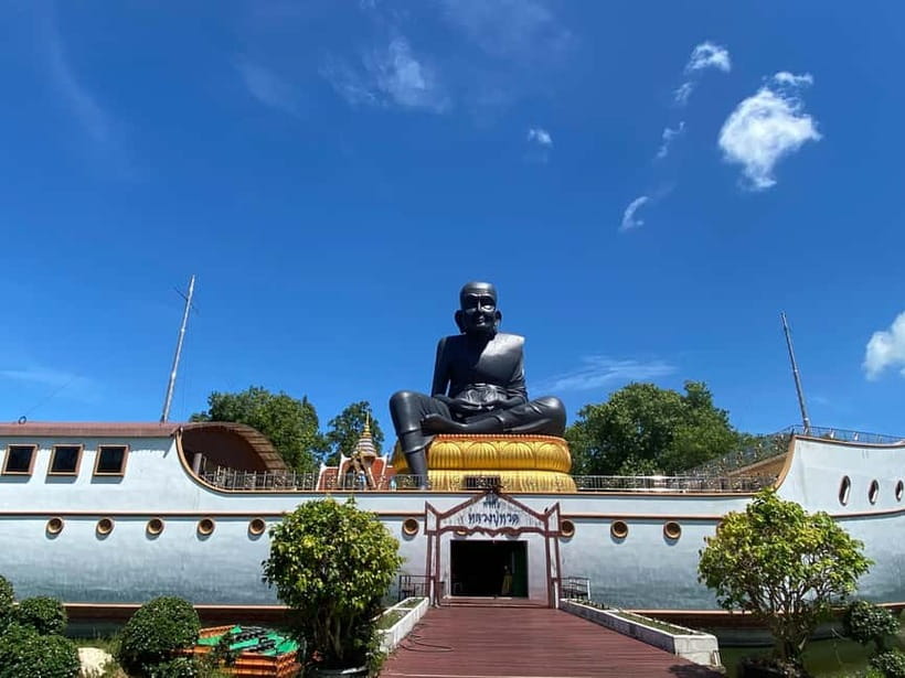Temple Tour Around Koh Samui Full Day Excursion - Big Buddha and Wat Plai Laem start the morning
