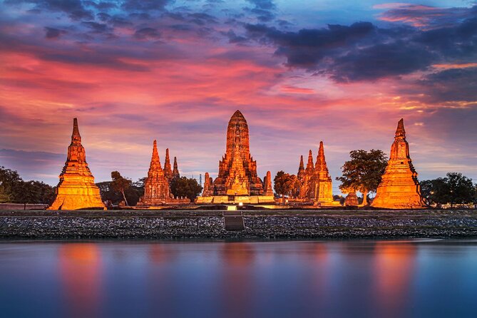 Temples of Ayutthaya Day Tour from Bangkok - Wat Phra Sri Sanphet and the old royal center