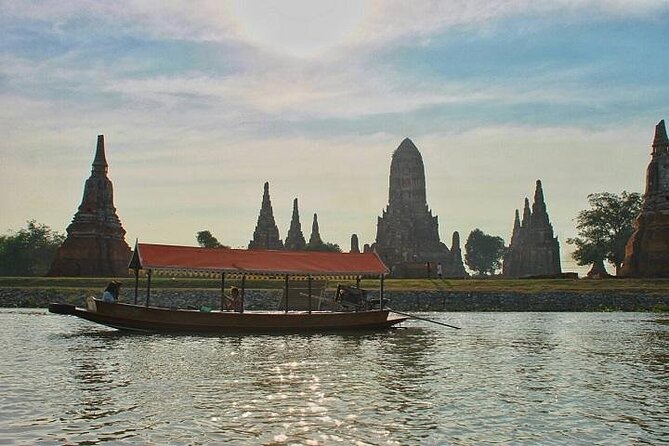 Temples of Ayutthaya Day Tour from Bangkok - Riverside lunch and the boat ride