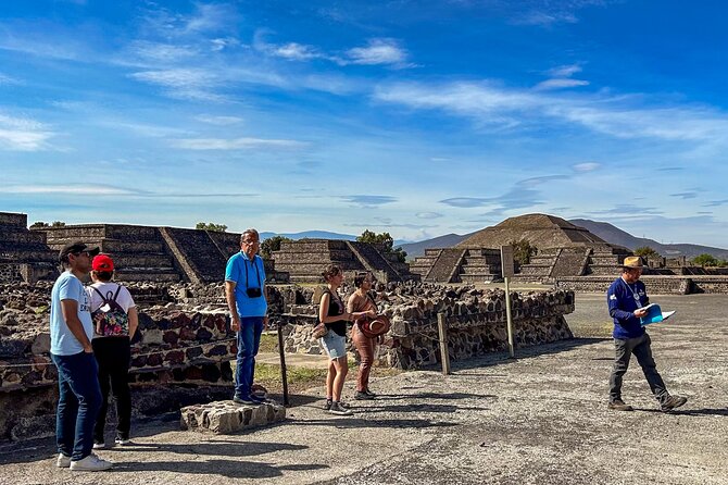 Teotihuacan, Guadalupe Shrine & Tlatelolco Day Tour with Lunch - Is $39 good value?