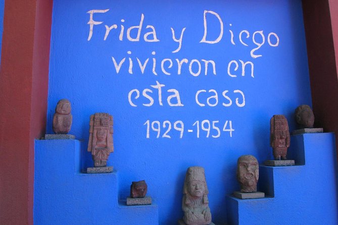 Teotihuacan & Guadalupe Shrine + Xochimilco, Coyoacán & Frida Kahlo Combo Tour - Day two opens with Coyoacan’s streets and Casa Azul