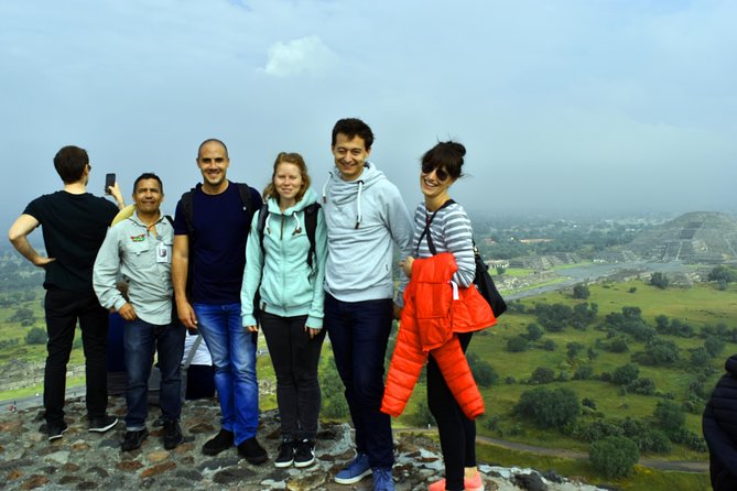 Teotihuacan, Shrine of Guadalupe & Tlatelolco Day Tour - Lunch and liquor tasting need a little planning