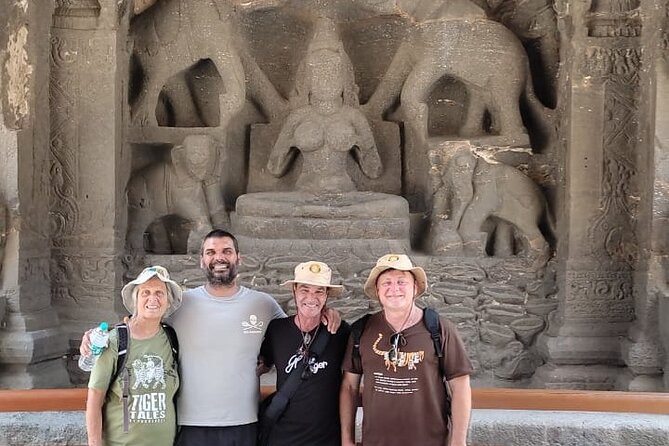 The Best of Ellora & Aurangabad in One Day - Lunch and the long afternoon at Daulatabad Fort