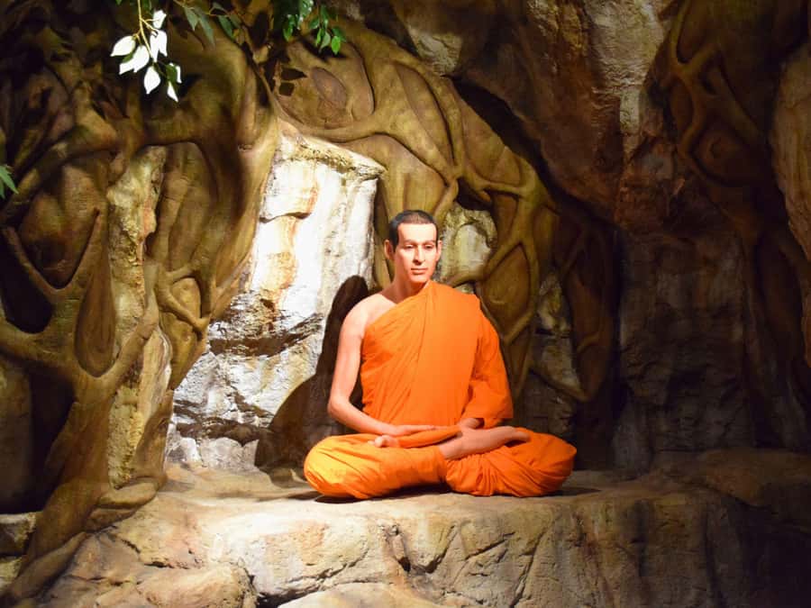 The Souls BKK: Floating Market, Dragon Temple, Na Satta Park - Who should book this day?
