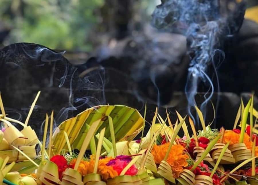 Tirta Empul: Temple Tour with Optional Spiritual Cleansing - Key points to know before you book
