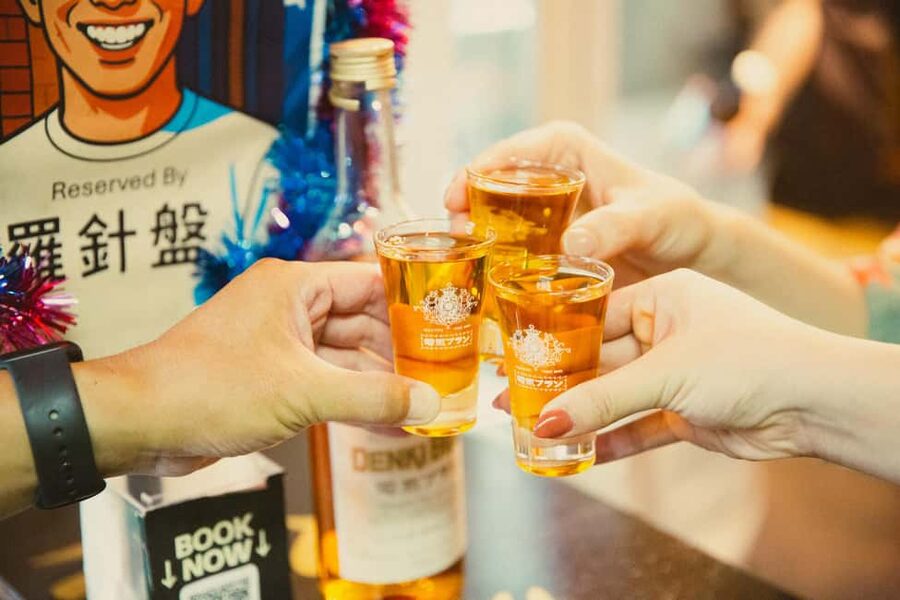 Tokyo: Asakusa Sensoji Night Walk with a Local Brandy - Senso-ji Under the Evening Lights