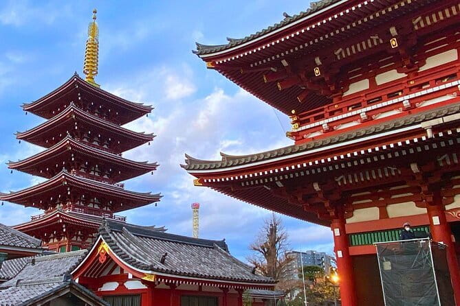Tokyo: Asakusa Temple & Shrine Walking Tour with Local Guide - Why Asakusa is the right place for a temple tour