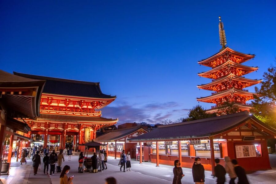 Tokyo: Asakusa Walking Tour with Sensoji Temple Visit - Shin-Nakamise and the final walk to Azuma Bridge