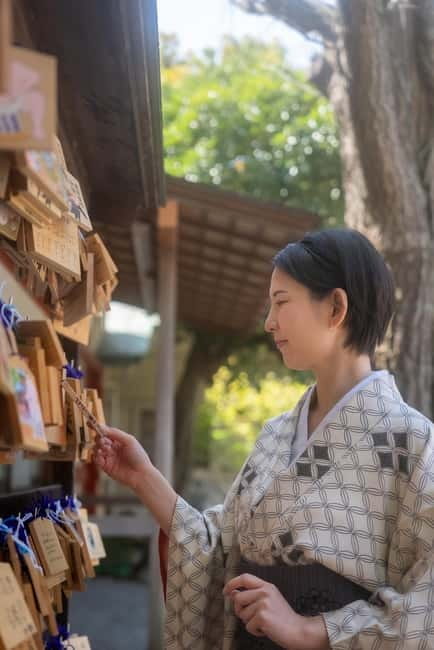 Tokyo: Buddhism and Shinto Temple Tour with a Real Local - Key points at a glance