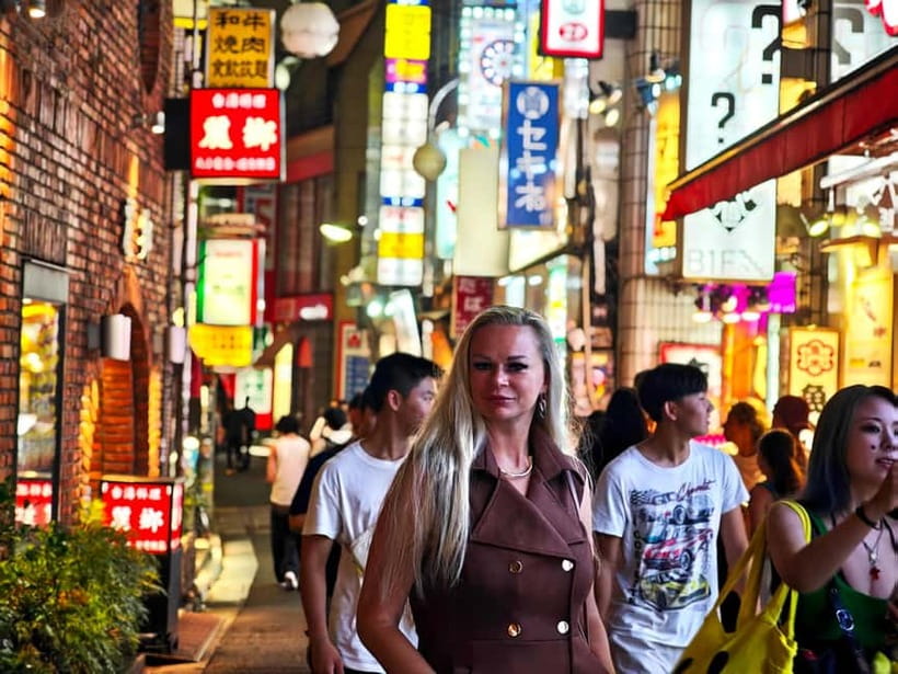 Tokyo: Evening Tour - Temples, Neon Streets & Culture - Who will get the most from this tour