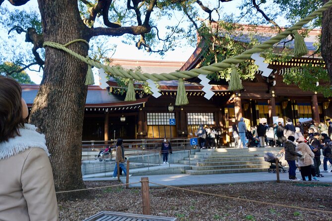 Tokyo: Harajuku Meiji Shrine to Shibuya Crossing Guided Tour - Walking onward to Shibuya Crossing