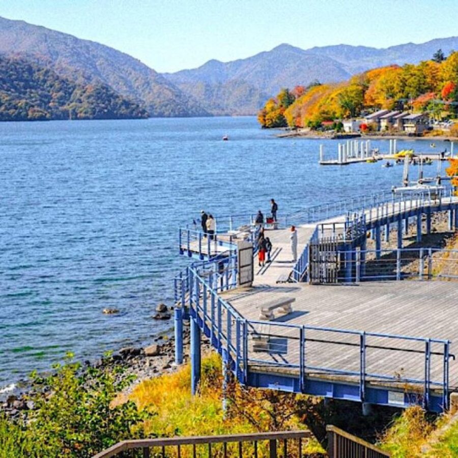 Tokyo: Luxury Nikko Private 1 Day Tour Low Price Guaranteed - Shinkyo Bridge and the approach to the sacred area