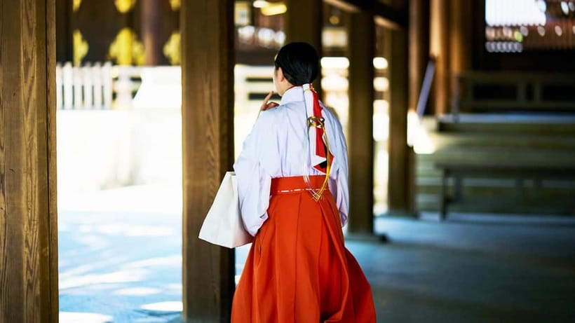 Tokyo: Meiji Shrine Walking Tour — Shinto & Imperial System - Key points worth knowing