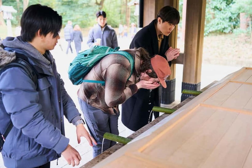 Tokyo: Meiji Shrine Walking Tour — Shinto & Imperial System - The 12-meter Big Torii