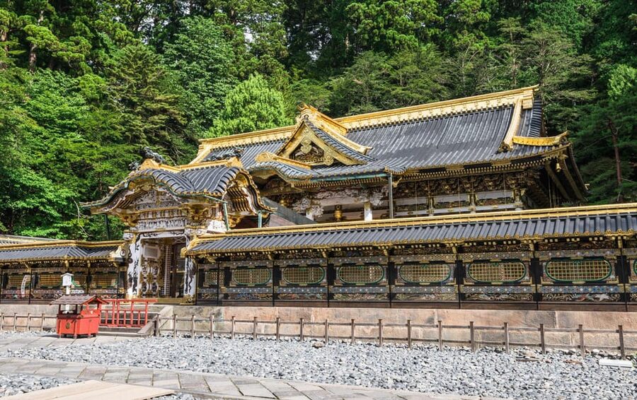 Tokyo Nikko Toshogu Shrine Iroha-zaka Lake Chuzenji Day Tour - Why this Tokyo to Nikko day makes sense