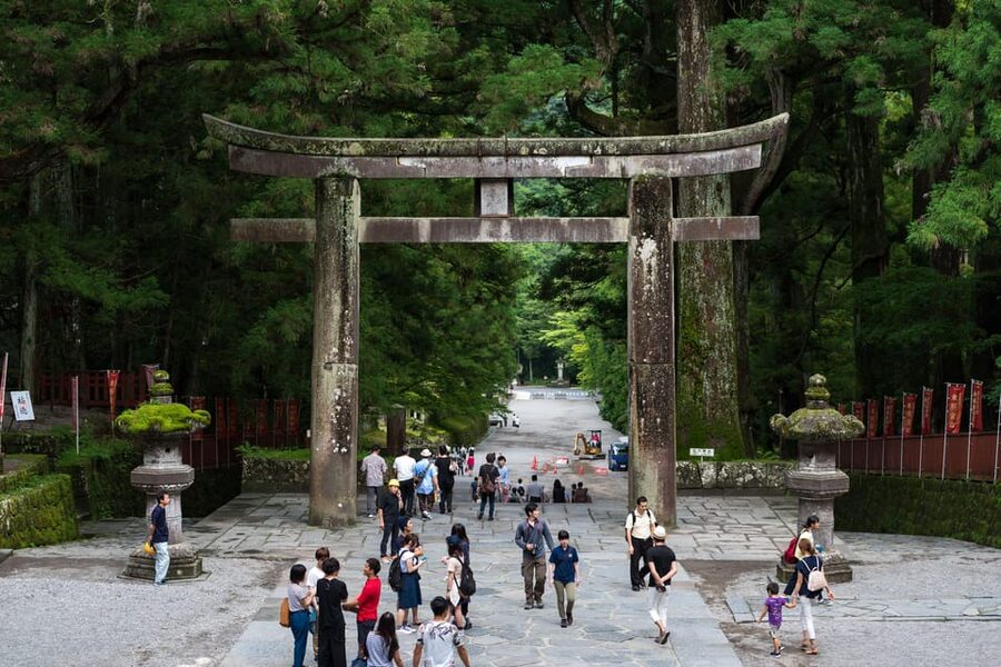 Tokyo Nikko Toshogu Shrine Iroha-zaka Lake Chuzenji Day Tour - Timing, pickup, and small details that matter