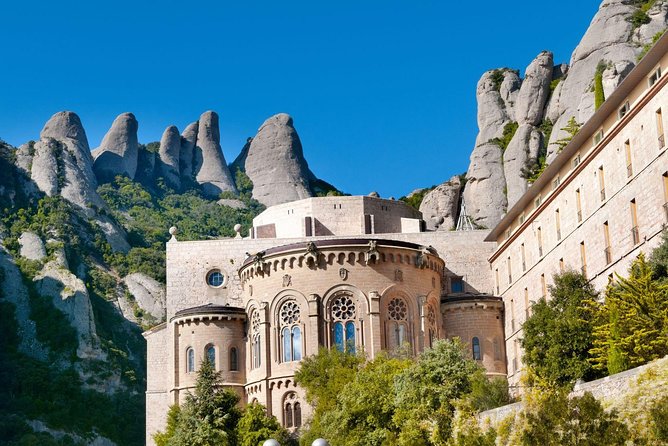 Transfer to Montserrat Monastery from Barcelona - Independent time is the main selling point