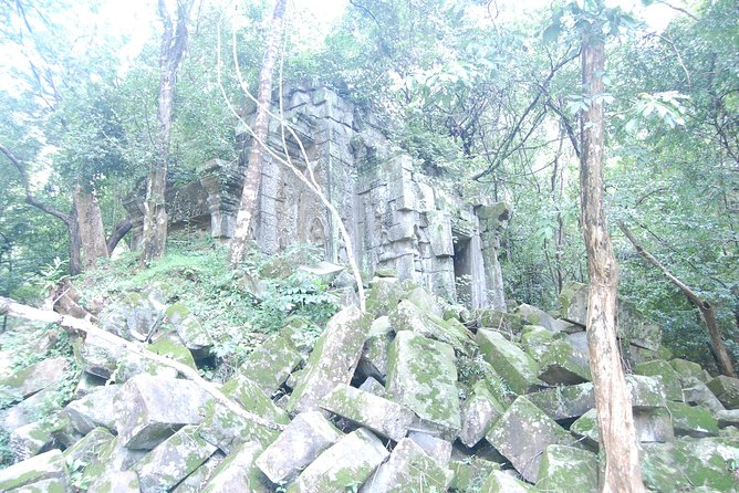 Two Days Angkor Wat Park-Beng Mealea and Kampong Phluk Village - Beng Mealea, where the ruins feel rougher