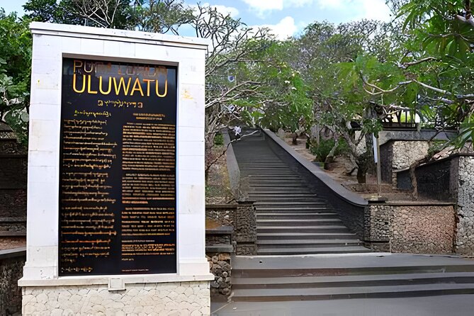 Uluwatu Sunset,Kecak Dance and Diner Seafood In Jimbaran - Jimbaran seafood by the beach