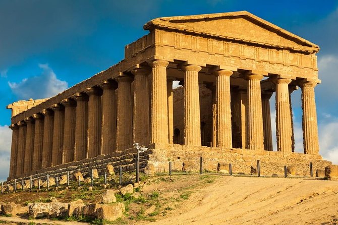 Villa Romana Del Casale in Piazza Armerina and Valley Of Temples in Agrigento - Who should choose this day trip?