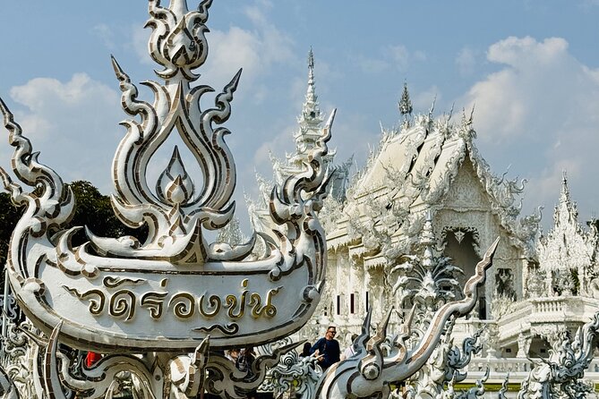 Visit Chiang Rai Temples and Lalitta Cafe from Chiang Mai - Key points to know before you book
