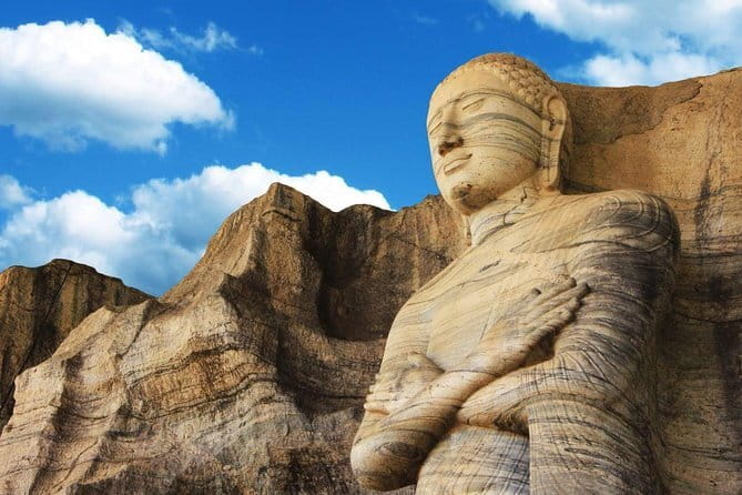 Visiting the Historical Polonnaruwa Ruins and Minneriya Safari - The Minneriya or Kaudulla safari