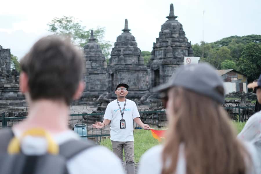 Yogyakarta: Borobudur Climb-up and Prambanan Guide Tour - Prambanan: tall towers and Hindu legends