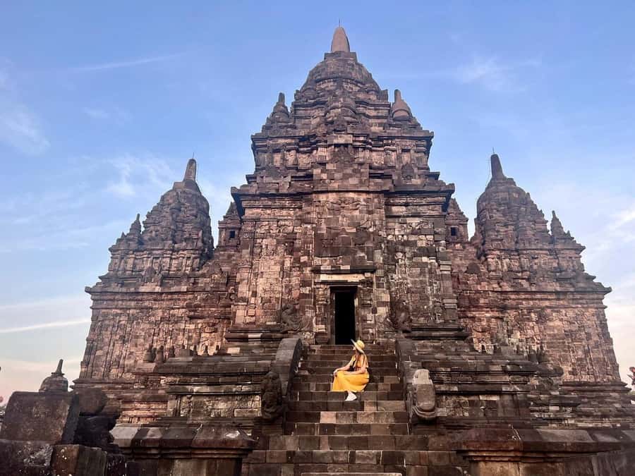 Yogyakarta: Borobudur ClimbUp (sunrise option) & Prambanan - Why this temple pairing works so well