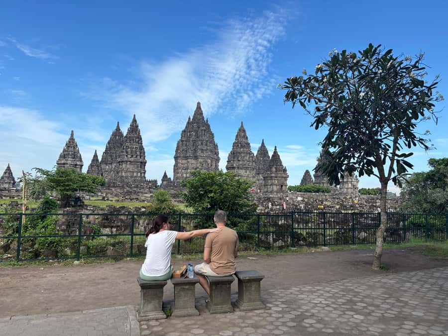 Yogyakarta: Borobudur ClimbUp (sunrise option) & Prambanan - Rain, heat, and the physical side of the day