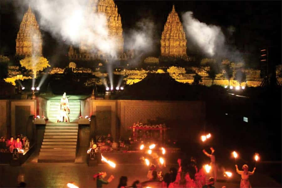 Yogyakarta: Borobudur, Mt. Merapi, Prambanan & Ramayana Tour - Ramayana ballet at Purawisata Jogja