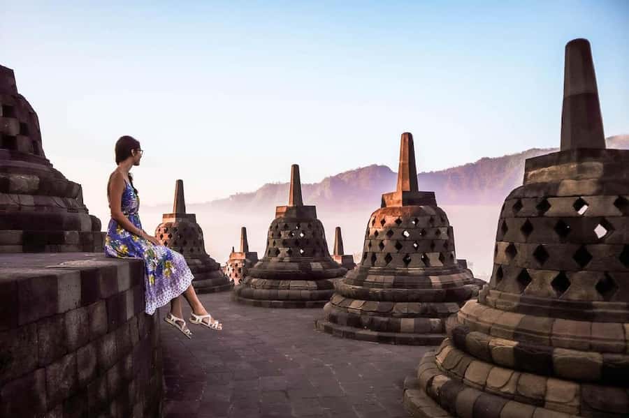 Yogyakarta: Borobudur Sunrise & Prambanan ClimbUp Guarantee - Why these two temples belong on the same day