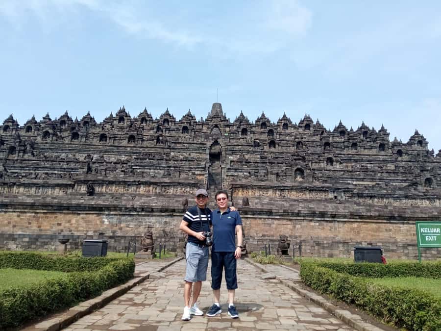 Yogyakarta: Borobudur sunset(guarantee climb up) & Prambanan - Should you book the $123 day trip?