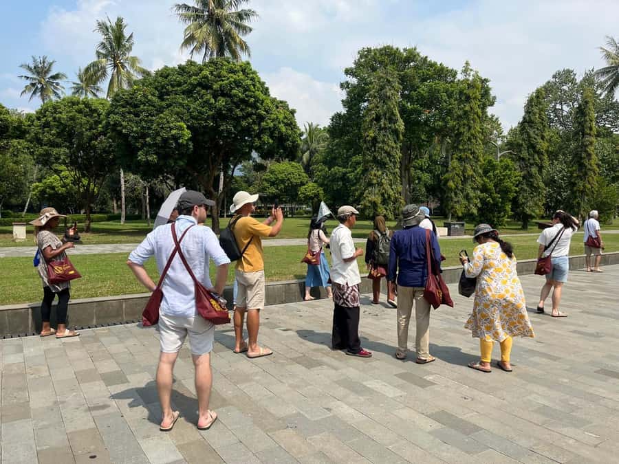Yogyakarta: Borobudur sunset(guarantee climb up) & Prambanan - Borobudur: climb the terraces, then watch the light change